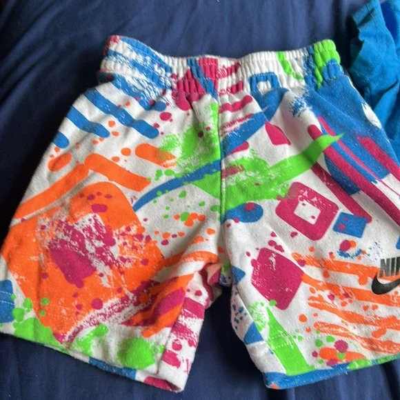 Nike set - Picture 2 of 3